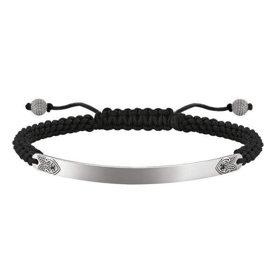 Engravable macrame bracelet with black cord and silver plate
