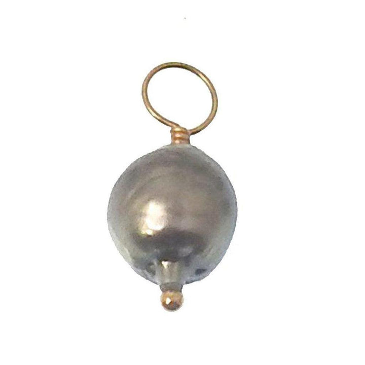 Dark gray gemstone pendant with gold accent, showcasing a lustrous pearl.
